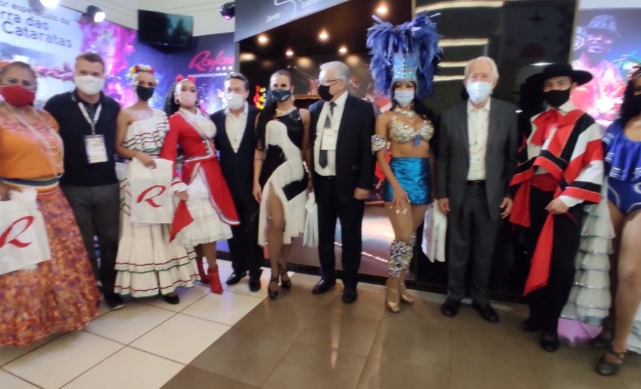 Na aposta da retomada do turismo, Paraná apresenta seu potencial no Festival das Cataratas