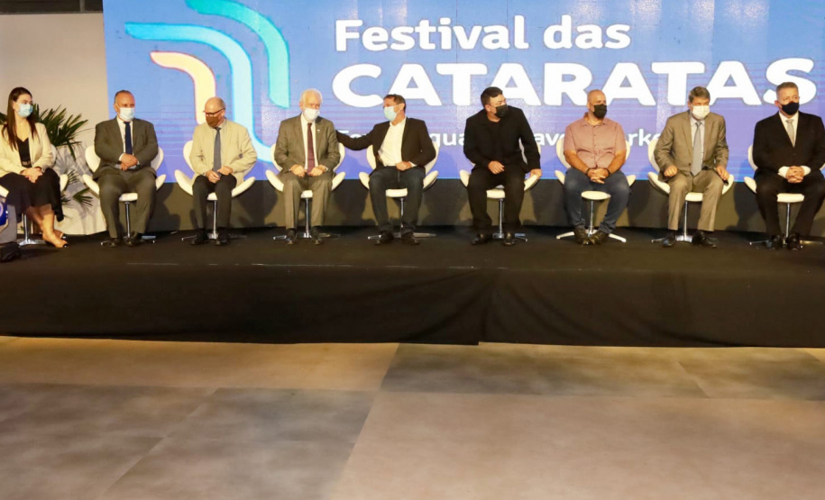 Na aposta da retomada do turismo, Paraná apresenta seu potencial no Festival das Cataratas