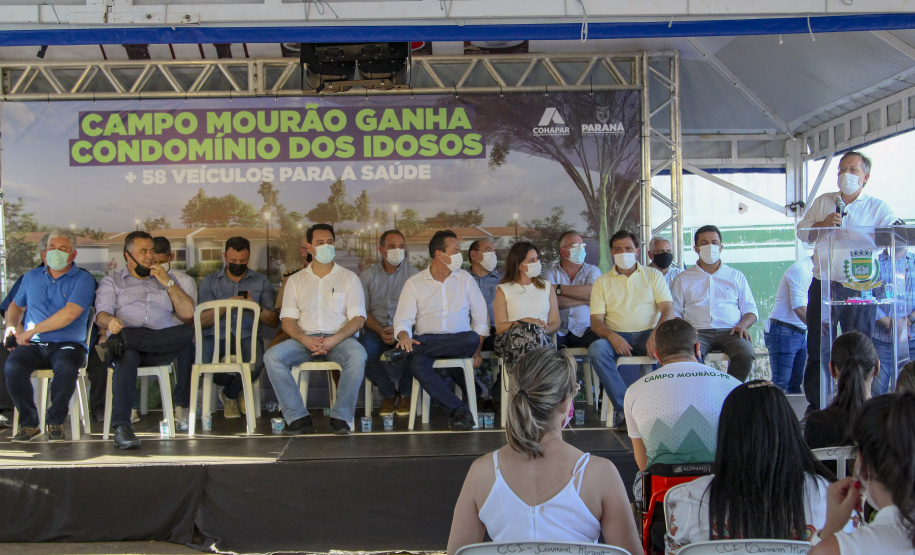 Estado libera condomínio de idosos e ampliação de aterro sanitário em Campo Mourão