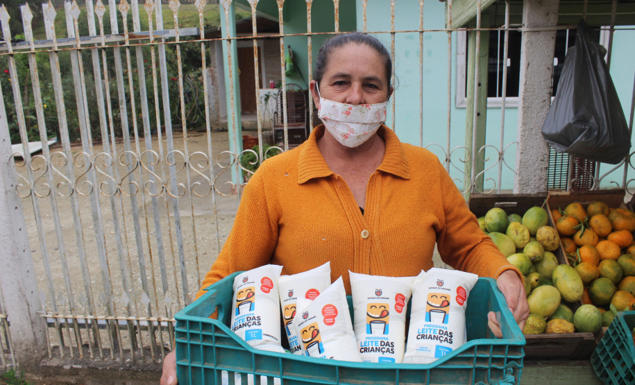 Programa Leite das Crianças leva segurança alimentar ao Vale do Ribeira
