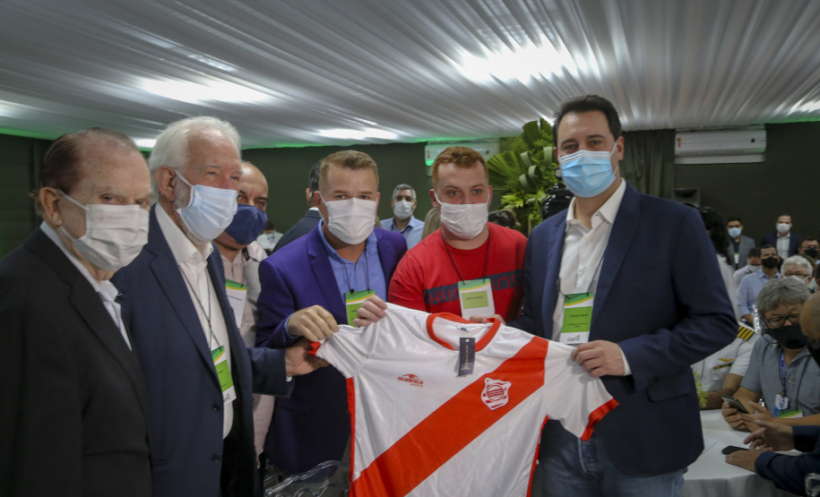 Governador evento em Paranaguá