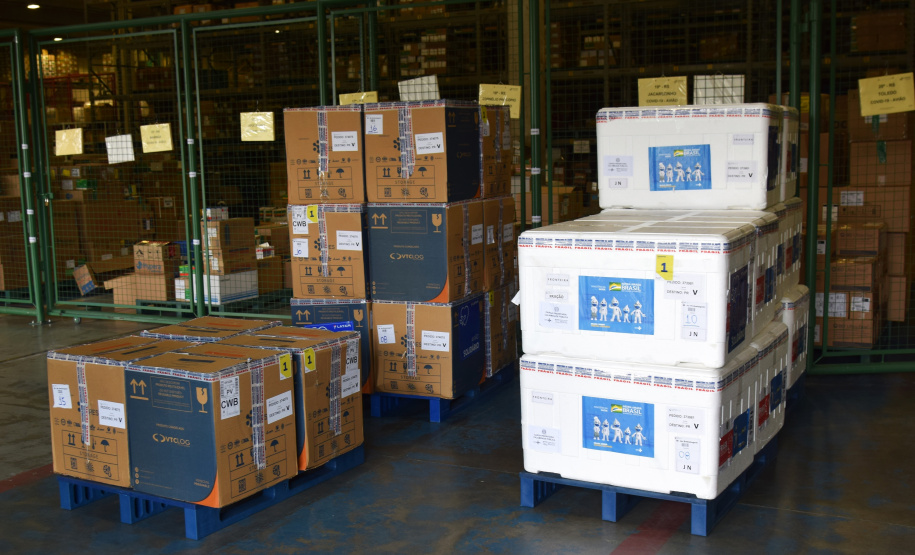 Estado recebe mais 240 mil vacinas contra a Covid-19