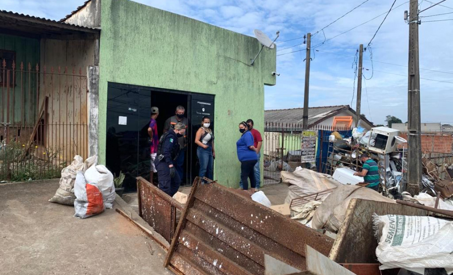 A Delegacia Regional da Receita Estadual de Ponta Grossa deflagrou nesta segunda-feira (13) a operação “Ferro-Velho II” que teve como objetivo coibir a receptação de fios de cobre e metais metálicos furtados na região dos Campos Gerais. - castro, 13/12/2021