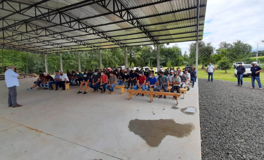 Giro Técnico da soja reuniu 1.300 pessoas em todo o estado