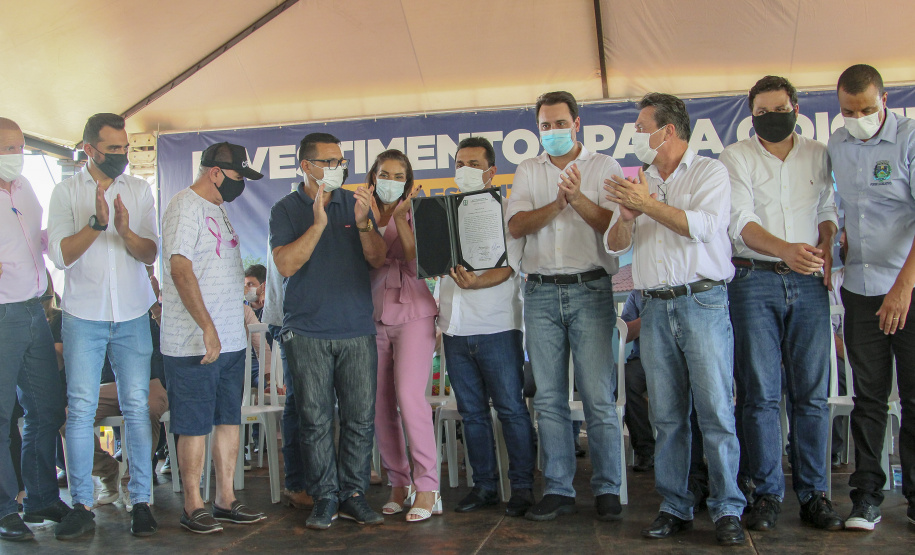 Governador libera R$ 28 milhões para escola, unidades de saúde e infraestrutura em Goioerê