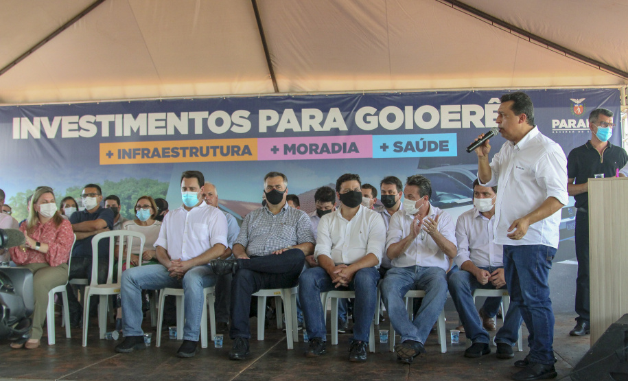 Governador libera R$ 28 milhões para escola, unidades de saúde e infraestrutura em Goioerê
