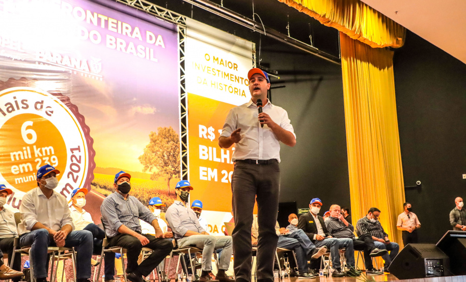 Paraná Trifásico ultrapassa marca de 6,4 mil quilômetros de novas redes de energia