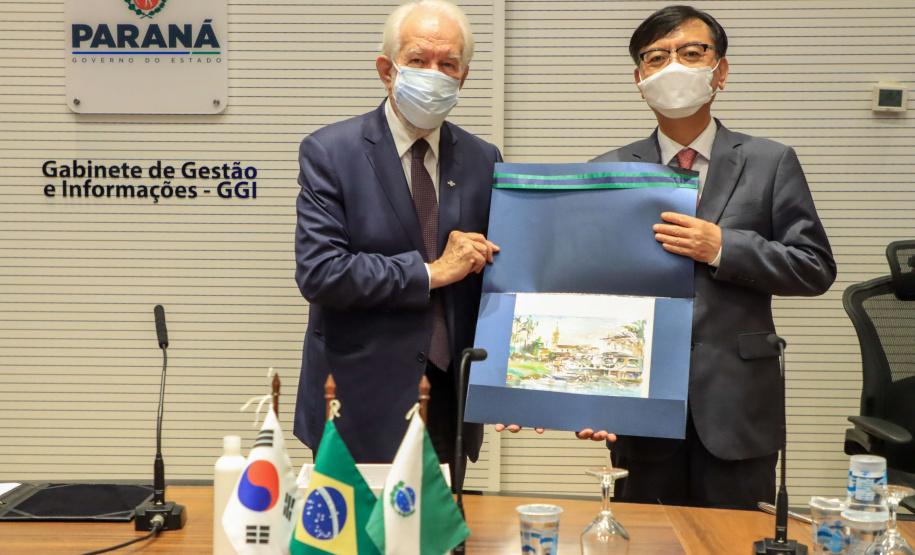 Paraná e Coreia do Sul estreitam laços com visita de embaixador ao Paraná