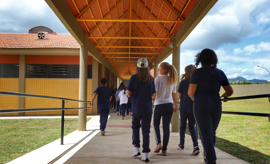 O Governo do Estado elaborou um novo projeto de lei com foco na melhoria da educação pública do Paraná.