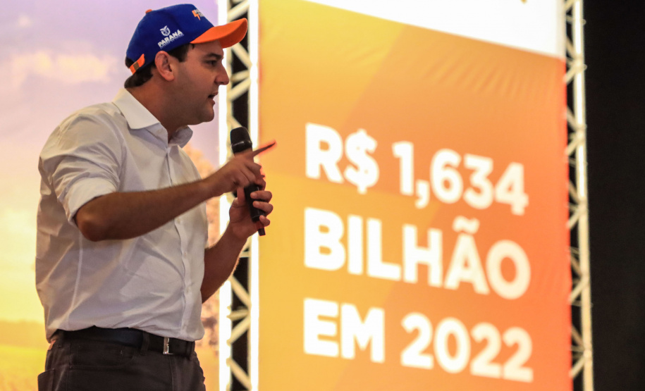 Paraná Trifásico ultrapassa marca de 6,4 mil quilômetros de novas redes de energia