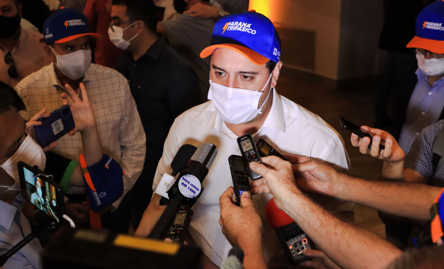 Paraná Trifásico ultrapassa marca de 6,4 mil quilômetros de novas redes de energia