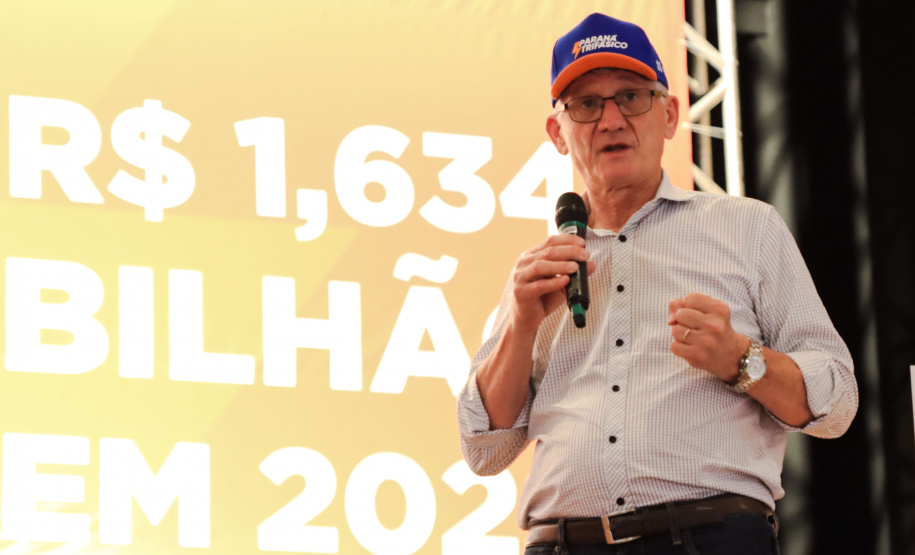 Paraná Trifásico ultrapassa marca de 6,4 mil quilômetros de novas redes de energia