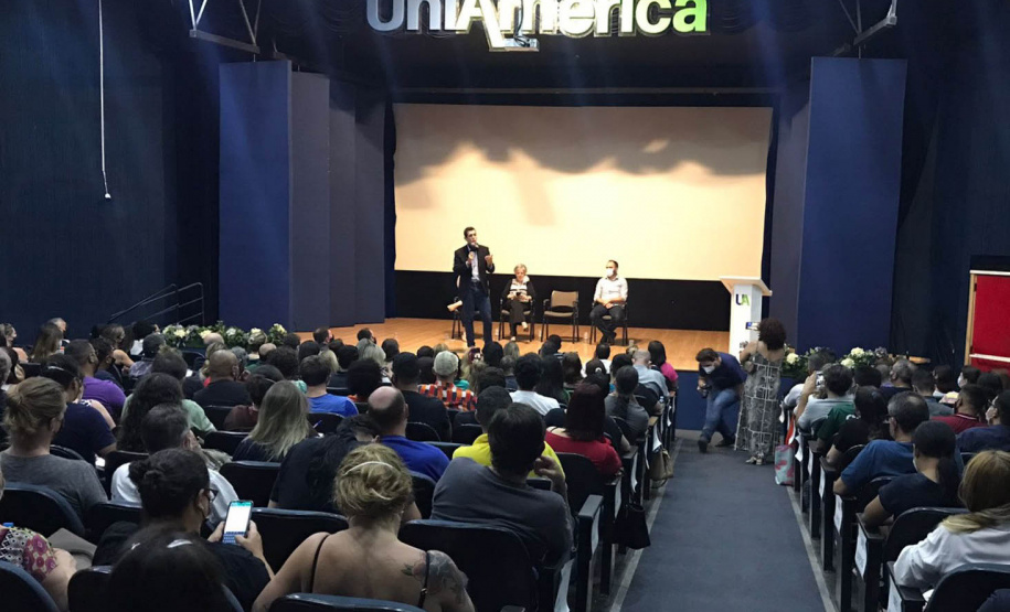 Professores concluem seminário de formação para o Novo Ensino Médio