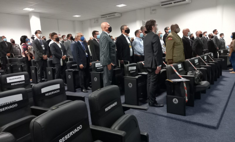 O Secretário da Segurança Pública do Paraná, Romulo Marinho Soares, participou nesta quarta-feira (08/11) do I Encontro Nacional de Gestores de Estatística de Segurança Pública. - Florianópolis, 09/12/2021