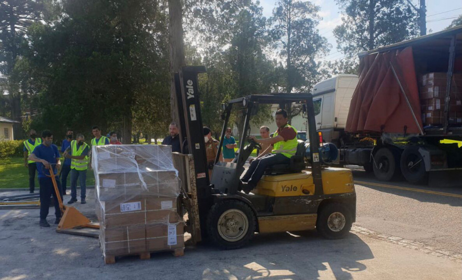 Quase 9 mil armas adquiridas pela Secretaria da Segurança Púbica do Paraná chegam ao Estado