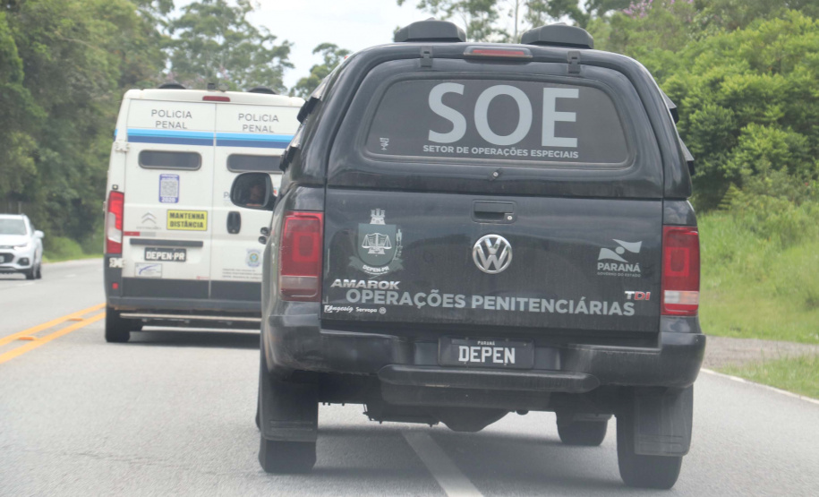 Operação integrada transfere 50 presos do Litoral para Piraquara