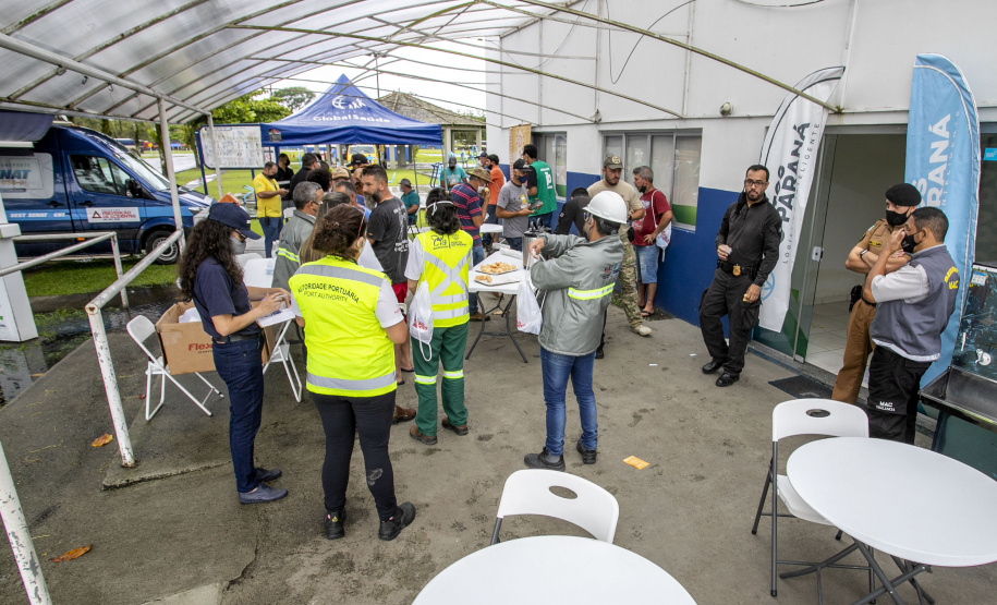 Porto em Ação presta serviços a mais de 200 caminhoneiros no Pátio de TriagemPorto em Ação presta serviços a mais de 200 caminhoneiros no Pátio de Triagem