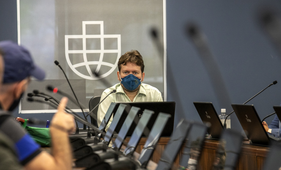 Portos do Paraná recebe engenheiros do Instituto de Engenharia do Paraná