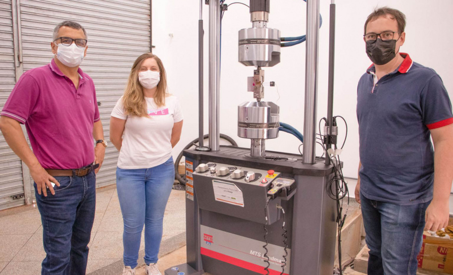 Pesquisadores da UEPG desenvolvem estudos de componentes para produção de aeronaves e automóveis