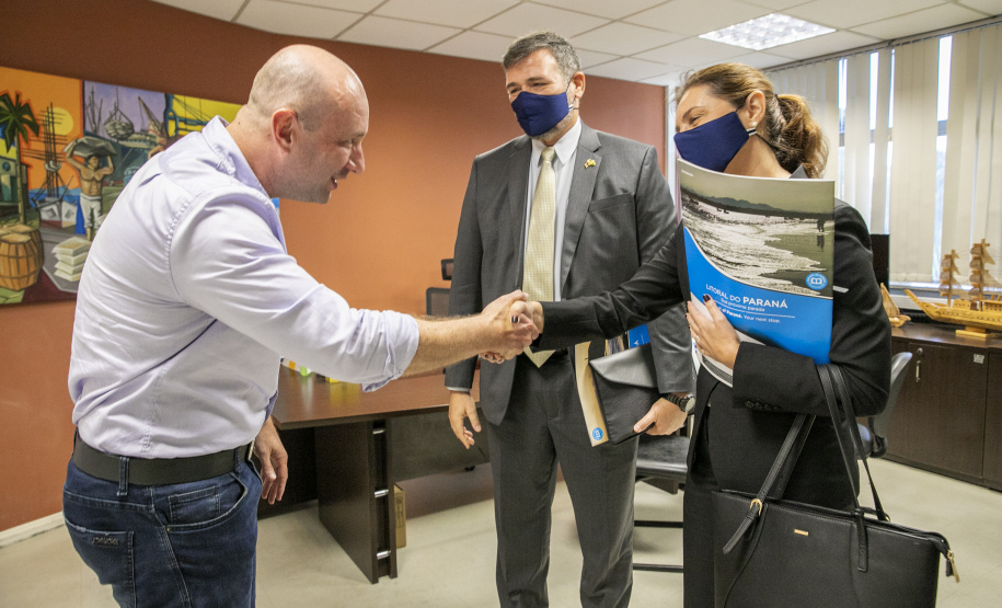 Brasil e Tailândia querem ampliar comércio pelo Porto de Paranaguá