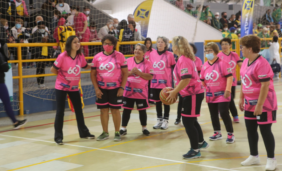 Retomada dos jogos, novos programas e incentivo ao esporte impactaram mais de 500 mil pessoas em 2021