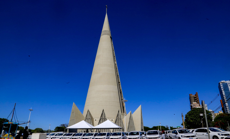 Com reforço na frota dos municípios, Paraná resgata programa de Saúde da Família