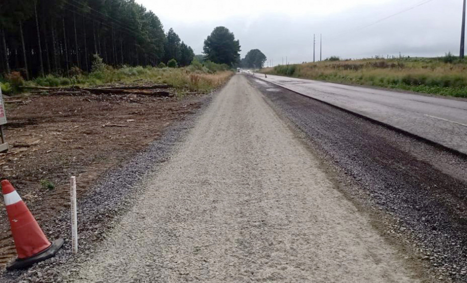 PRC-280 se prepara para receber pavimento em concreto e ganha terceiras faixas