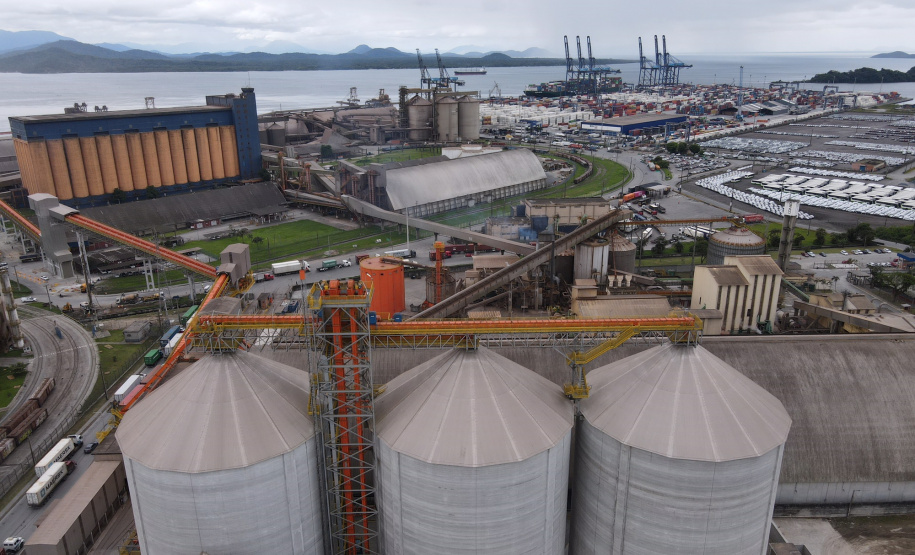 Governador evento em Paranaguá