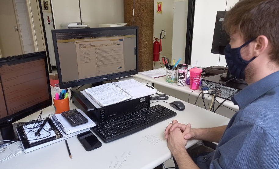 DER/PR realiza pregão eletrônico para contratar serviço de guinchos mecânicos