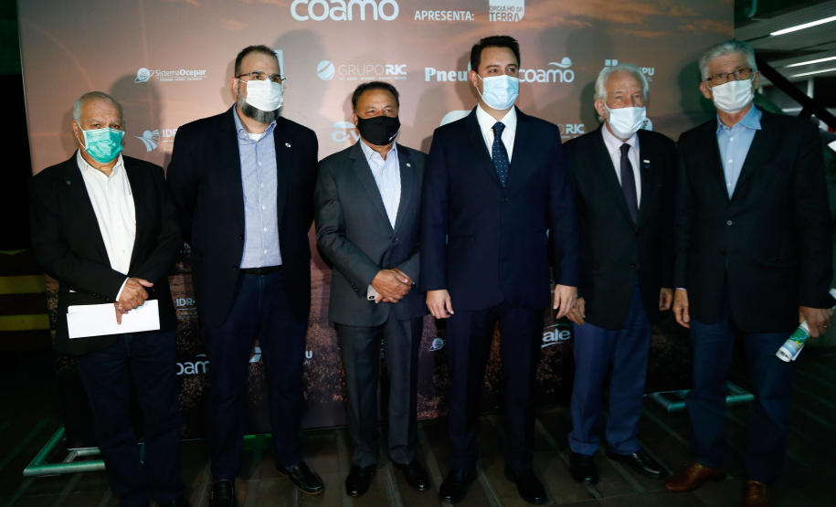 Governador destaca a força do agronegócio paranaense durante a entrega do Prêmio Orgulho da Terra