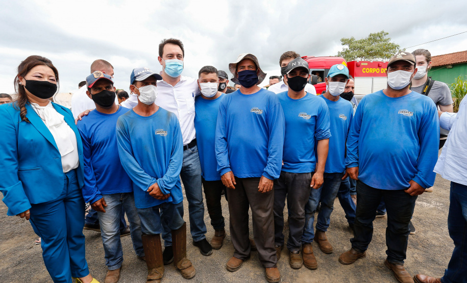 O governador Carlos Massa Ratinho Junior assina nesta quinta-feira (16) a ordem de serviço das obras de duplicação da PR-445, entre Londrina e Mauá da Serra, na região Norte. - Tamarana, 16/12/2021
