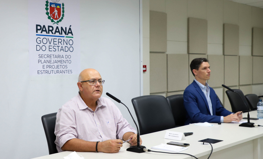 Reunião Nova Ferroste no Palacio das Araucarias.