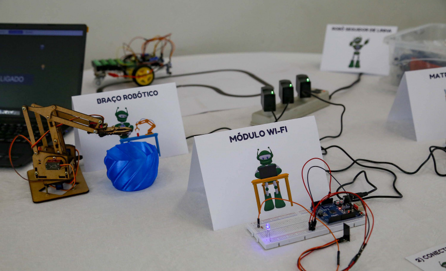 Na educação, Paraná consolidou tecnologia à aprendizagem nas salas de aula