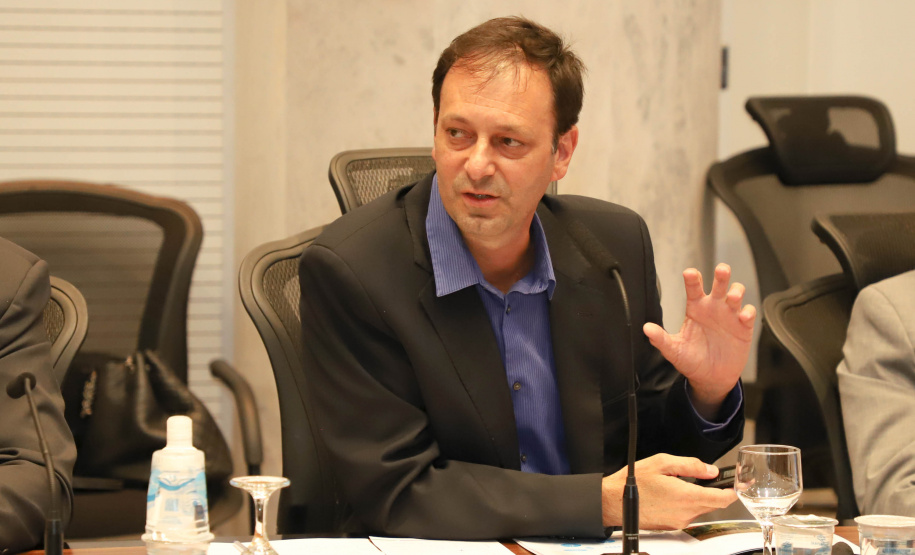 Governo do Paraná apresenta potenciais do Estado para comitiva da Embaixada de Luxemburgo