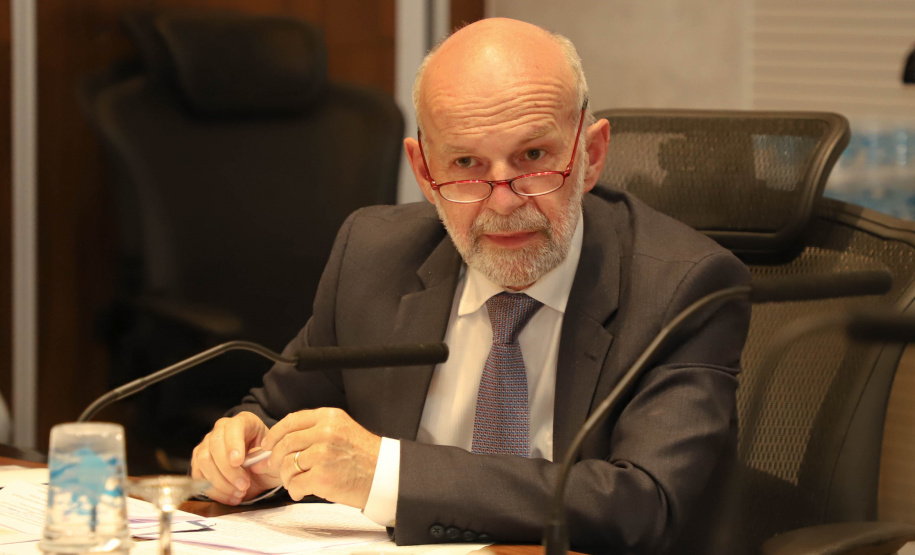 Governo do Paraná apresenta potenciais do Estado para comitiva da Embaixada de Luxemburgo