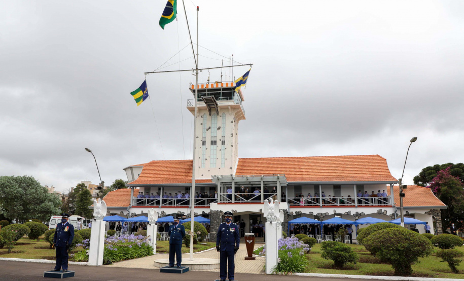 Vice Governador Darci Piana participa da troca de comando do cindactaII.