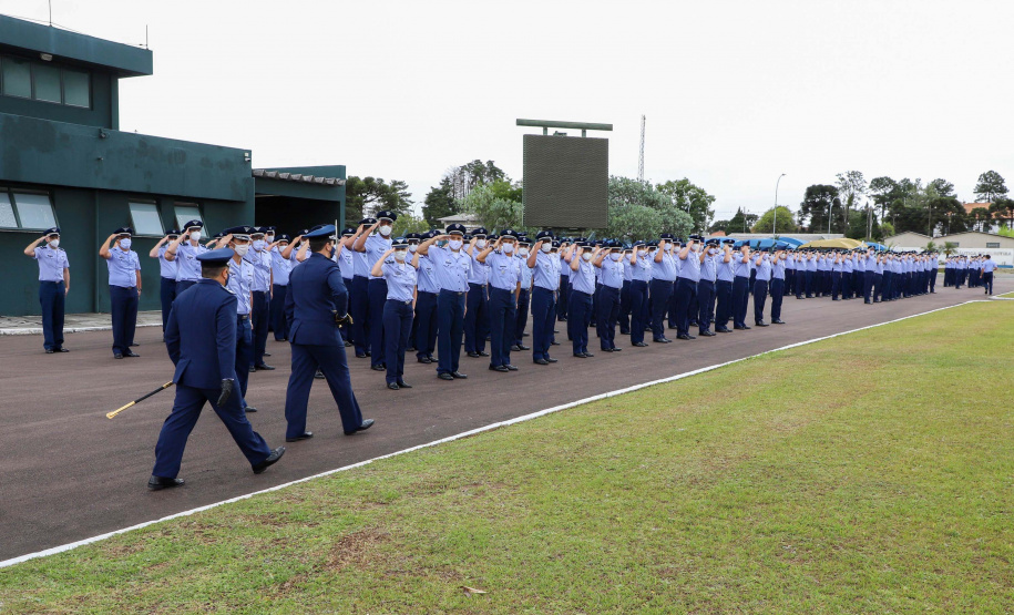 Vice Governador Darci Piana participa da troca de comando do cindactaII.