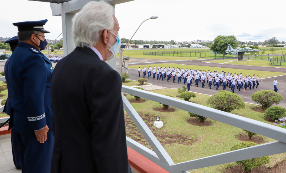 Vice Governador Darci Piana participa da troca de comando do cindactaII.
