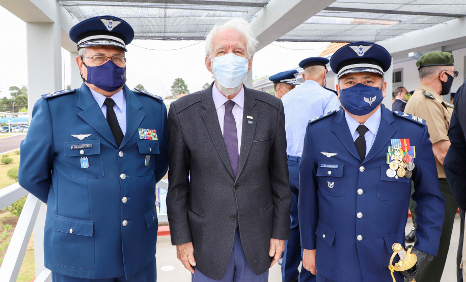 Vice Governador Darci Piana participa da troca de comando do cindactaII.