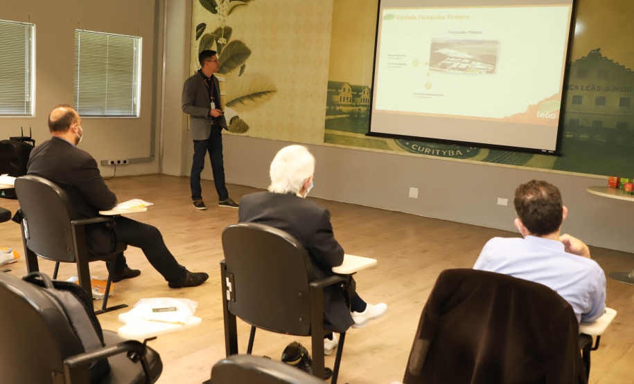 Vice Governador Darci Piana  Visita Fabrica de Chá Leão em Fazenda Rio Grande.