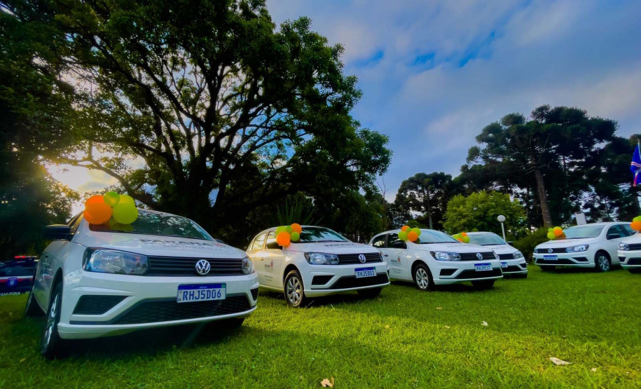 Governo entrega veículos para a Saúde da Família de Campo Largo