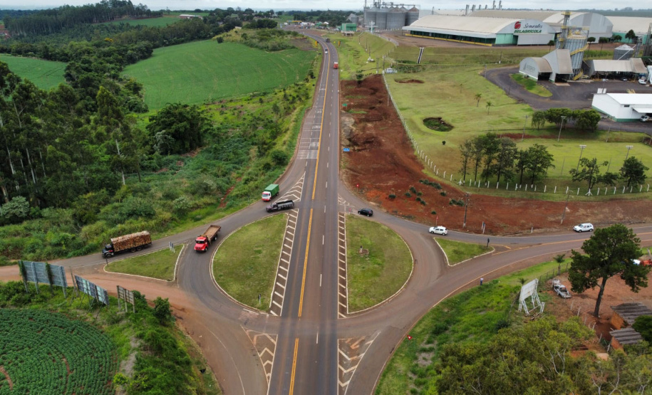 Governador assina ordem de serviço para duplicação da PR-445 entre Mauá da Serra e Lerroville