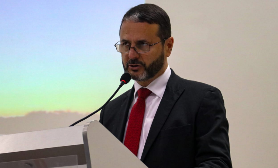 Policiais da região de fronteira recebem 32 viaturas, capacetes e binóculos