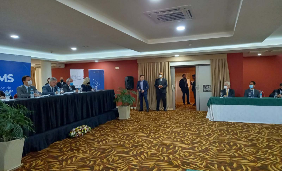 Secretário da segurança pública representa governo do Estado em reunião de ministros no Paraguai