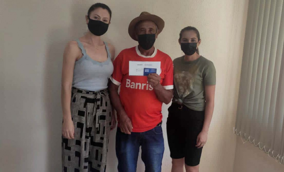 Mais de 21 mil paranaenses já começaram a utilizar o Cartão Comida Boa.