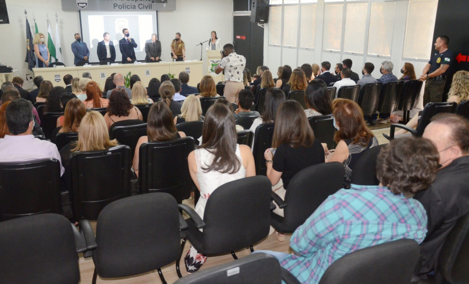 Escola Superior da PCPR forma 203 novos policiais civis em 2021