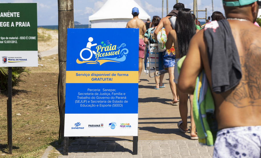 Veranistas aprovam passarelas de acessibilidade nas praias
