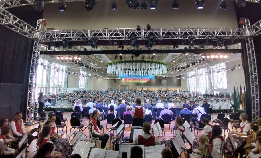 Governo entrega licença de instalação para a primeira fase de construção da Maltaria Campos Gerais