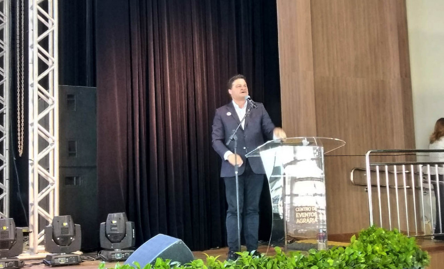 Governo entrega licença de instalação para a primeira fase de construção da Maltaria Campos Gerais