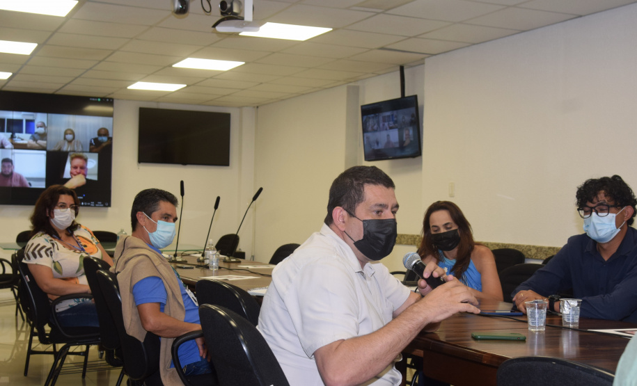 Secretário discute novas ações de apoio aos municípios do Litoral